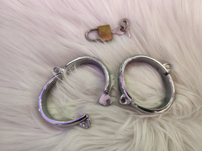 Metal Handcuffs - Medium